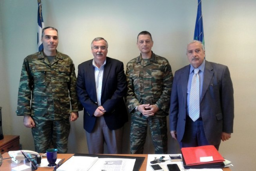 ΔΕΛΤΙΟ ΤΥΠΟΥ: Εθιμοτυπική επίσκεψη του Στρατηγού Αλκιβιάδη Στεφανή στον Δήμο Καρπάθου