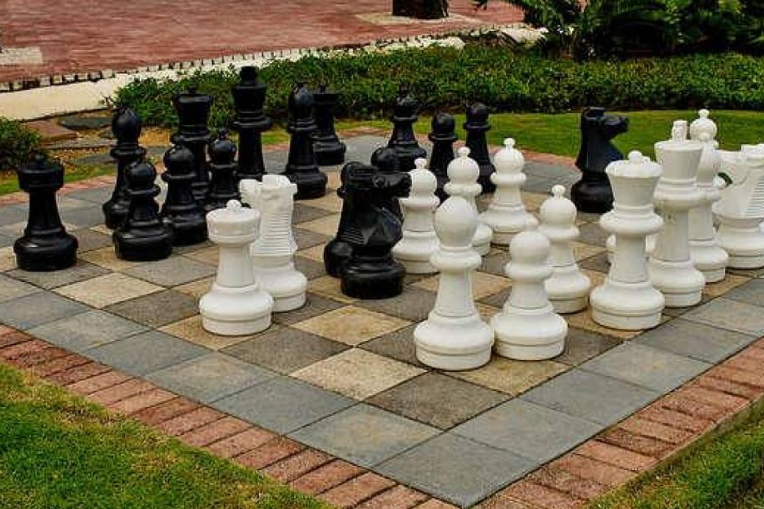 AΝΑΚΟΙΝΩΣΗ: Ο Όμιλος Φίλων Βουνού και Θάλασσας ανακοινώνει την έναρξη τμήματος σκακιού