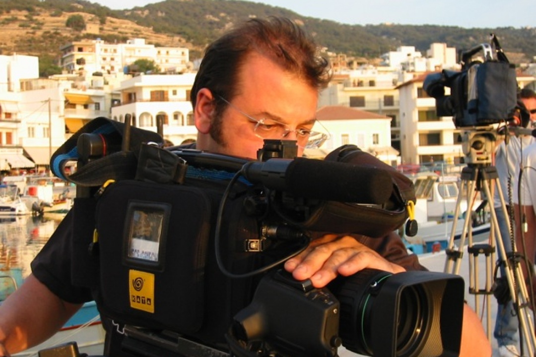 ΔΕΛΤΙΟ ΤΥΠΟΥ: Το ντοκιμαντέρ του Μανώλη Δημελλά προβάλλεται στην Κάρπαθο