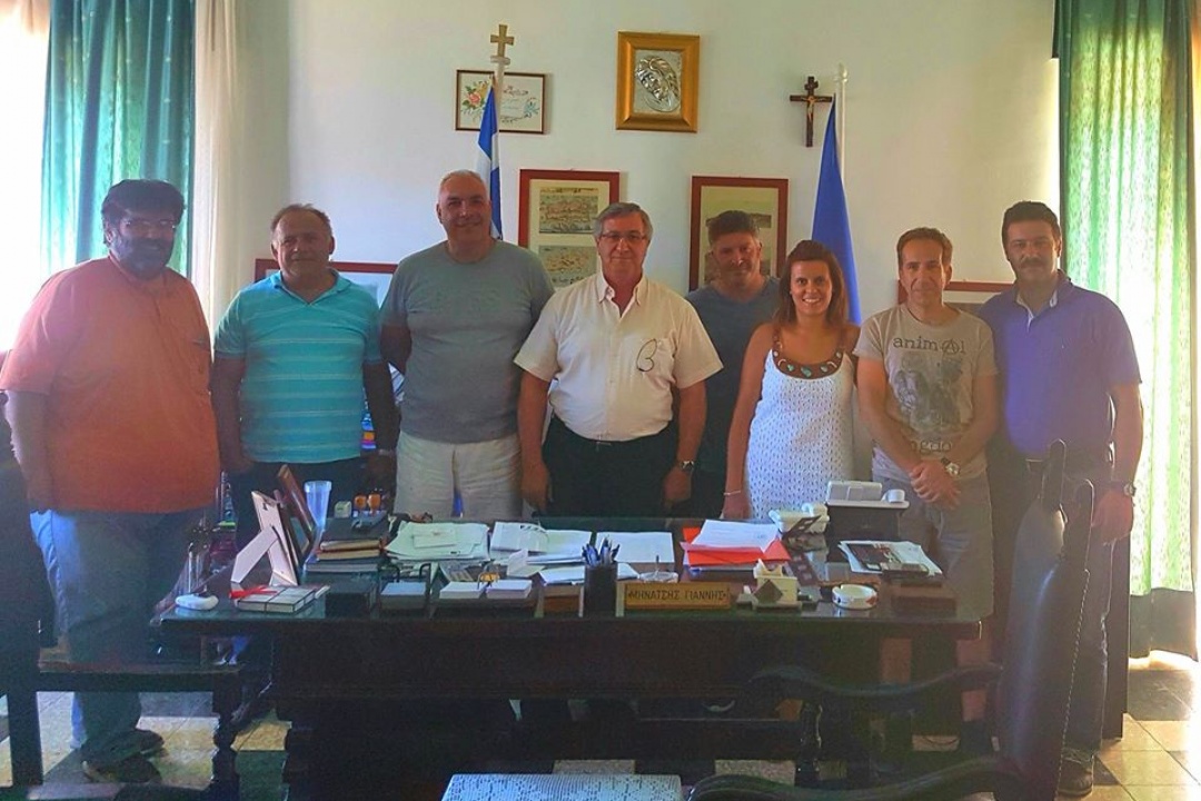 ΔΕΛΤΙΟ ΤΥΠΟΥ: Την περιφερειακή ενότητα Καρπάθου-Κάσου επισκέφτηκε ο Εντεταλμένος Περιφερειακός Σύμβουλος Μεταφορών κ. Χρήστος Μπάρδος