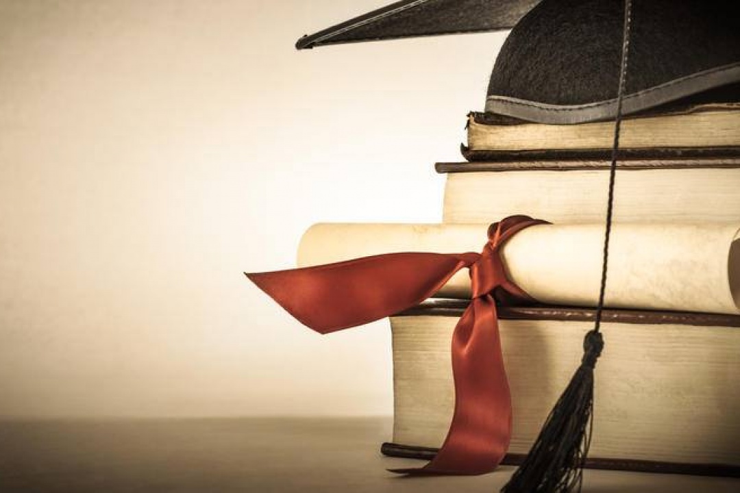 ΑΝΑΚΟΙΝΩΣΗ: Υποτροφίες για μεταπτυχιακές σπουδές σε  Δωδεκανήσιους