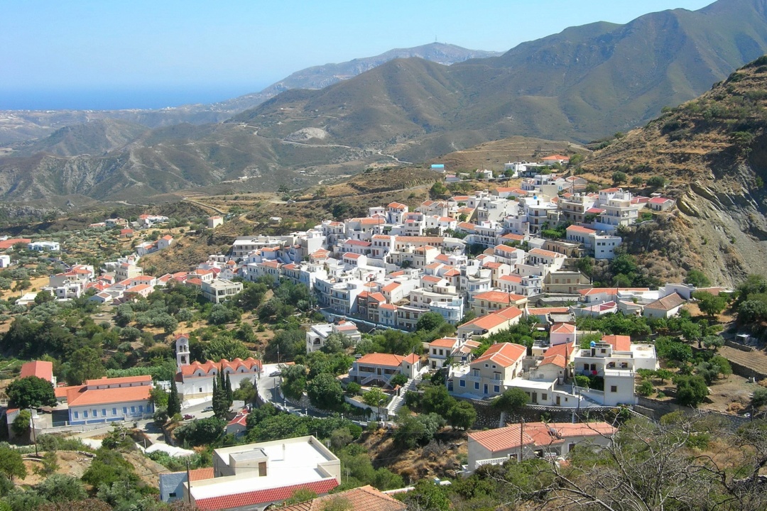 ΑΝΑΚΟΙΝΩΣΗ: Ενημέρωση Επάρχου στο Απέρι