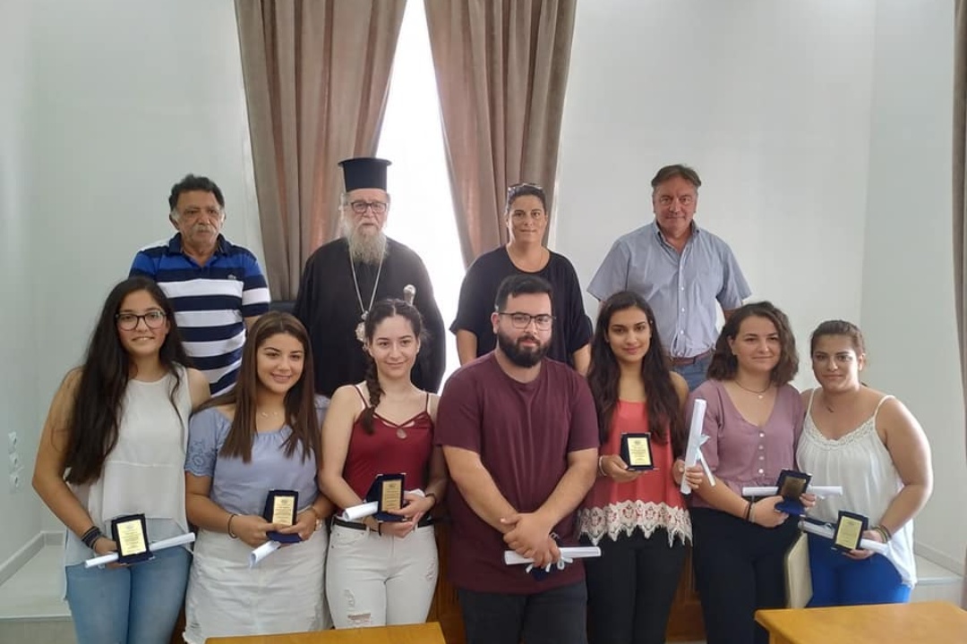 ΔΕΛΤΙΟ ΤΥΠΟΥ: Βράβευση των μαθητών από το Λύκειο της Ηρωικής Νήσου Κάσου που πέτυχαν την εισαγωγή τους στα Α.Ε.Ι.