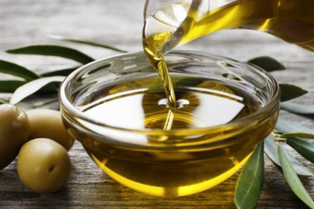 ΑΝΑΚΟΙΝΩΣΗ: Καλλιεργητικές φροντίδες των ελαιοδένδρων και διατήρηση ελαιόλαδου