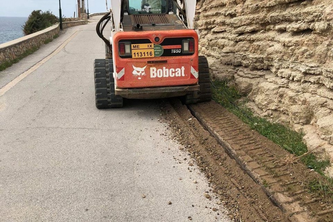 Νέα κεντρική παροχή από Μεσοχώρι έως Λευκό