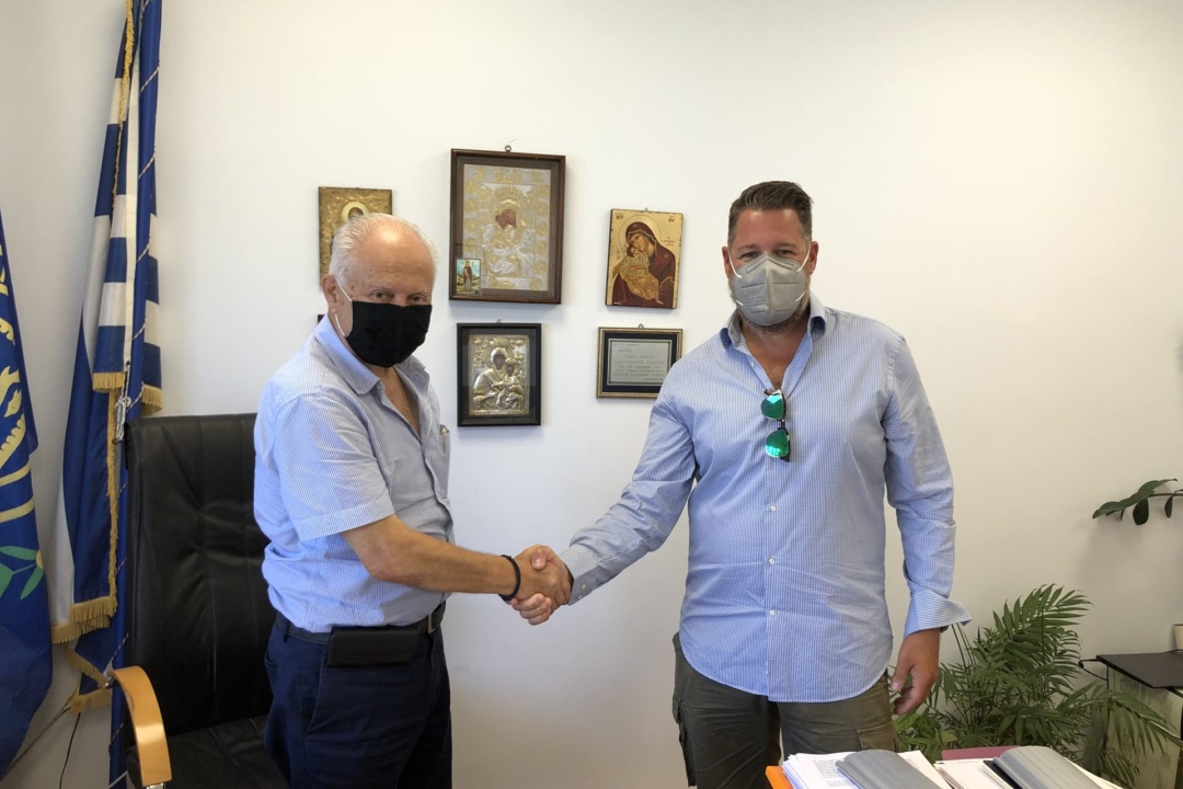 ΔΕΛΤΙΟ ΤΥΠΟΥ: ΥΠΟΓΡΑΦΗ ΣΥΜΒΑΣΗΣ ΕΠΕΞΕΡΓΑΣΙΑΣ ΝΕΡΟΥ ΦΡΑΓΜΑΤΟΣ ΣΧΟΙΝΑ ΓΙΑ ΠΑΡΑΓΩΓΗ ΠΟΣΙΜΟΥ ΝΕΡΟΥ