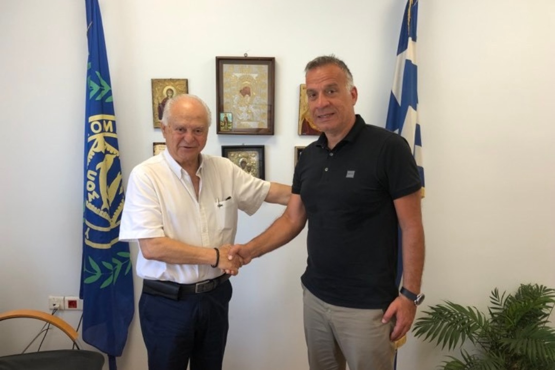 ΣΥΝΑΝΤΗΣΗ ΤΟΥ ΔΗΜΑΡΧΟΥ ΚΑΡΠΑΘΟΥ ΜΕ ΤΟΝ ΠΡΟΕΔΡΟ ΤΗΣ ΕΕΤΑΑ