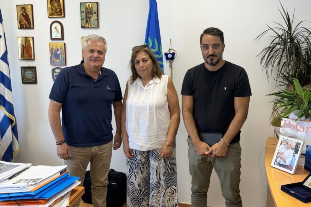 Η υπεύθυνη Δημοσίων Σχέσεων του ΕΟΤ στον Δήμο Καρπάθου